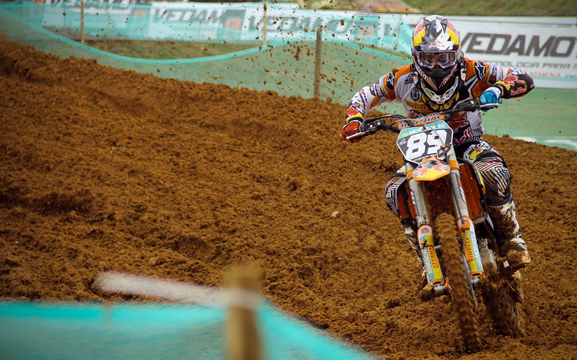 篮球让每一个中国少年更自信，让篮球成为孩子一生的伙伴